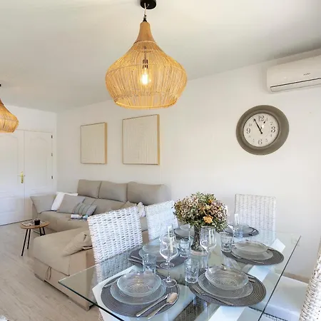 Sunstay Costa Flat Iii شقة توريمولينوس